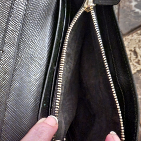 Prada Black Saffiano Continental Wallet with $30 COA - Picture 11 of 16